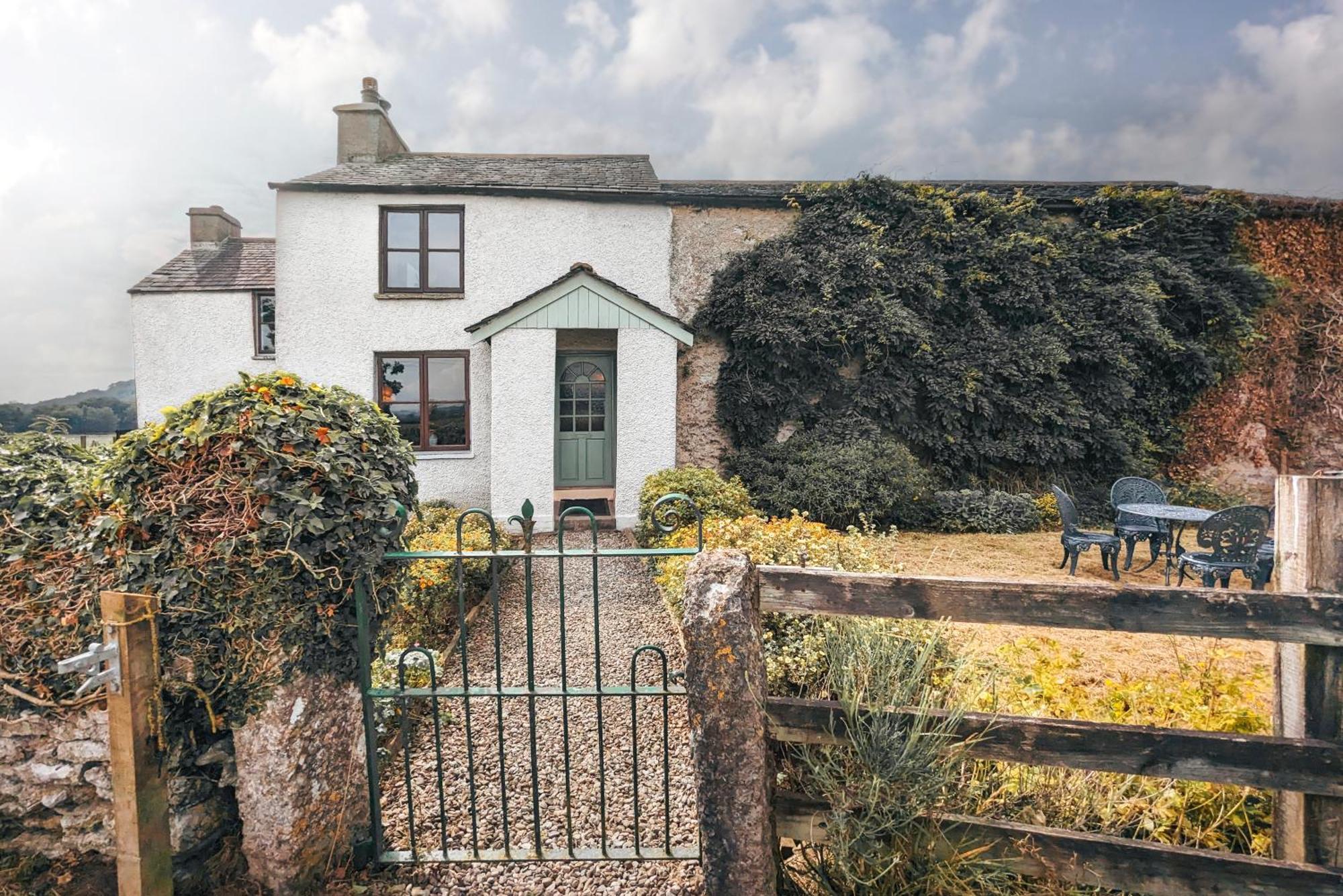 The Gilpin Farmhouse, Lake District Getaway 利文斯 外观 照片